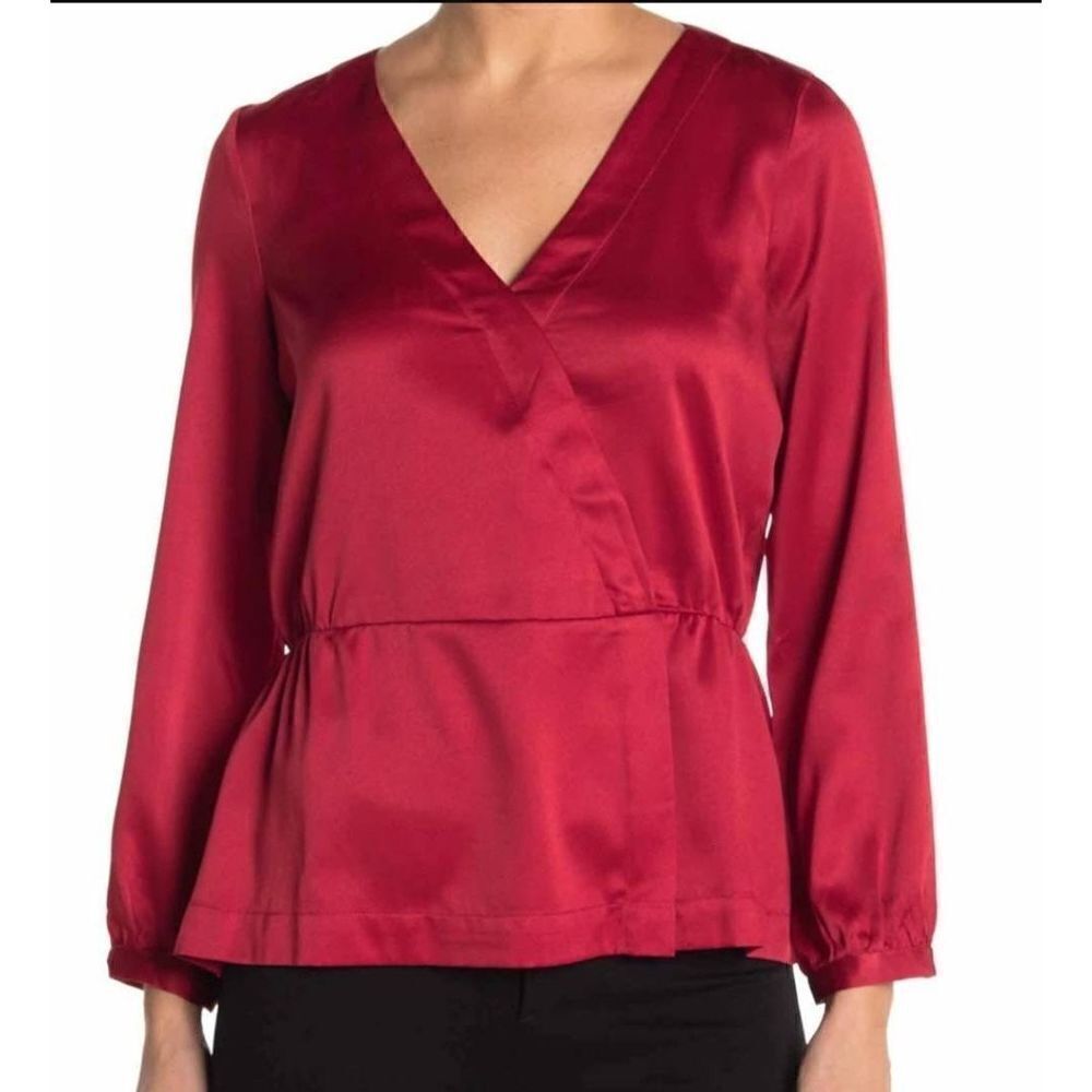 J crew womens Sz M red satin long sleeve blouse